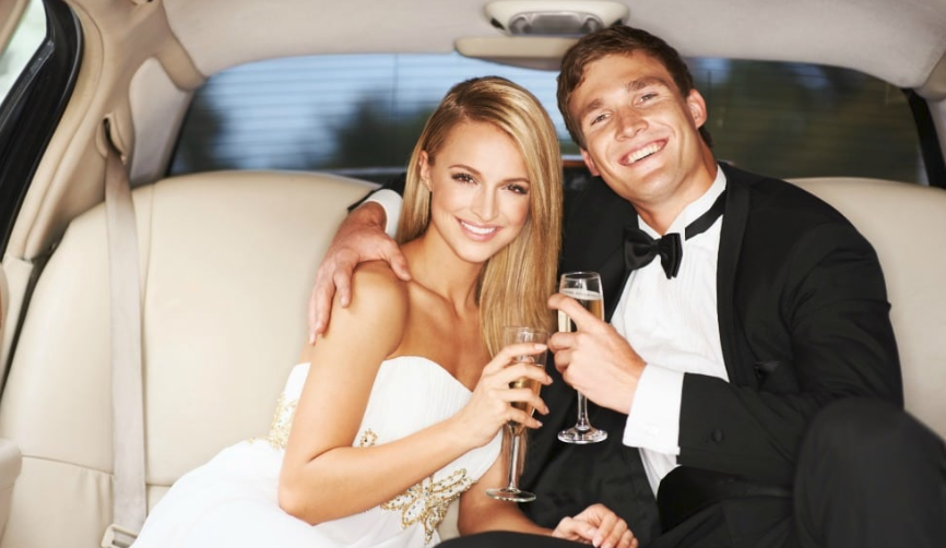 Edmonton Wedding LImo Couple